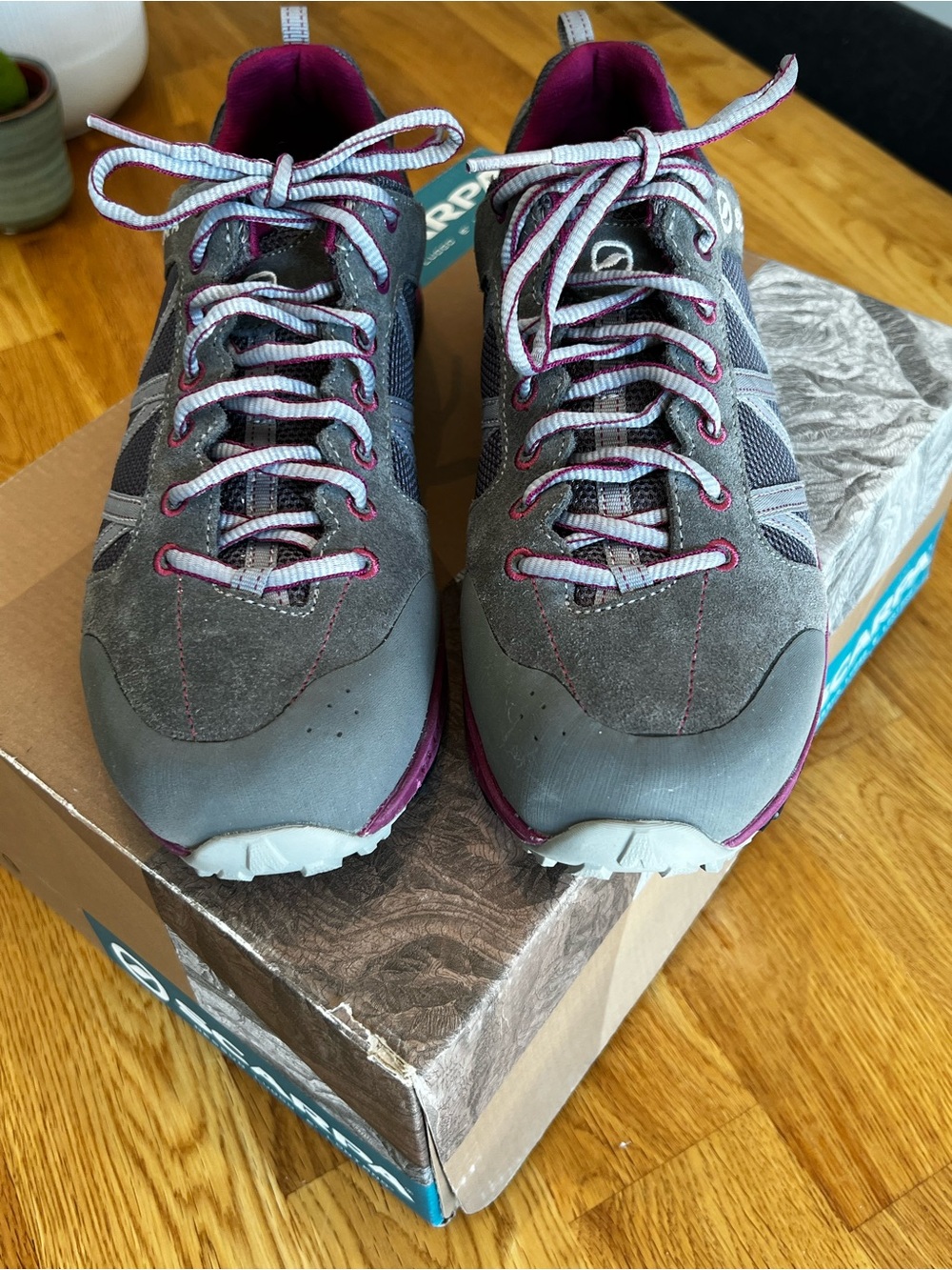 Scarpa Women's Approach/ Hiking Shoes - Size 7.5 - Never Worn with Original Box